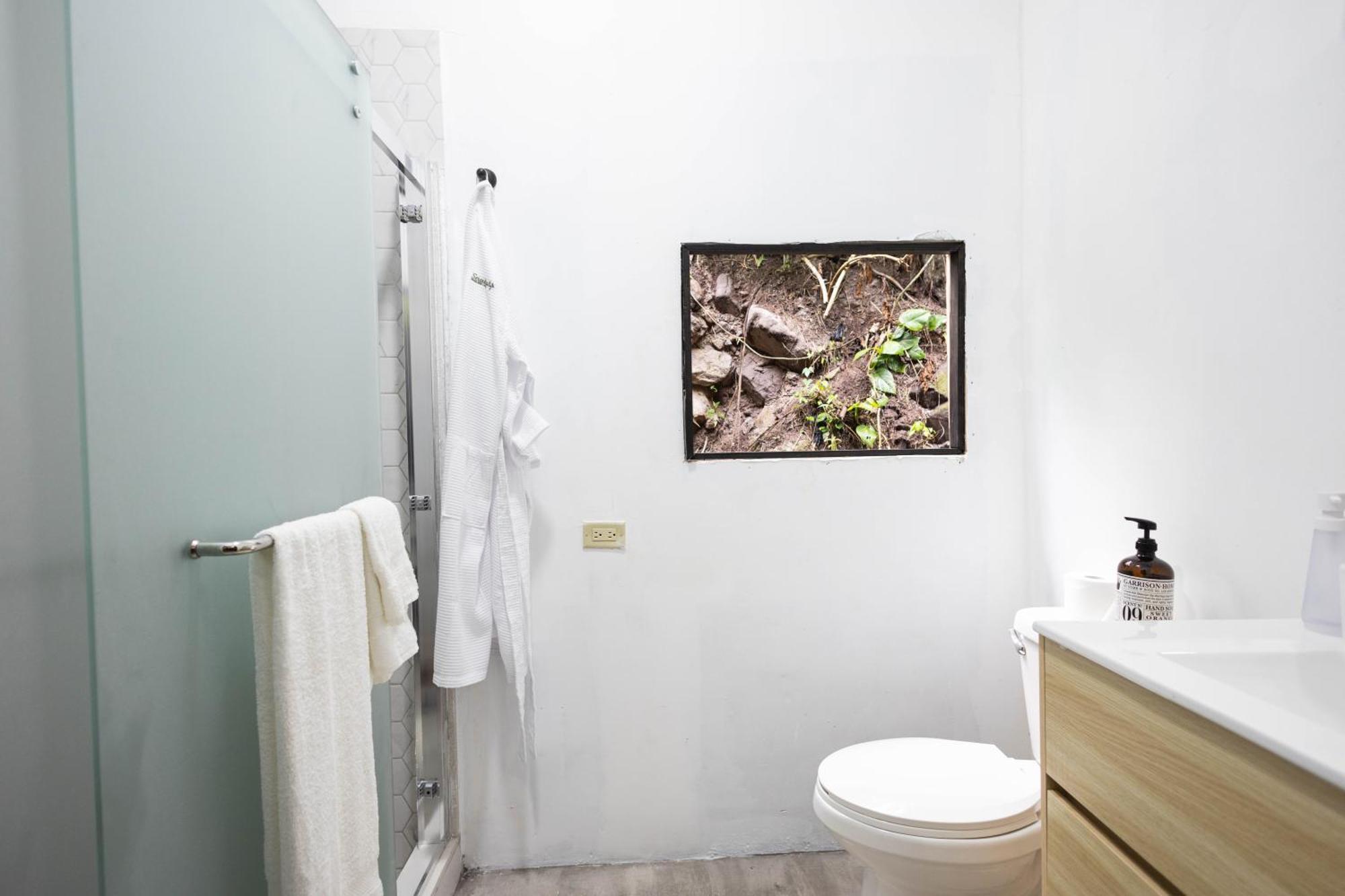 Serendipity Holistic Resort Spa 킹스톤 외부 사진