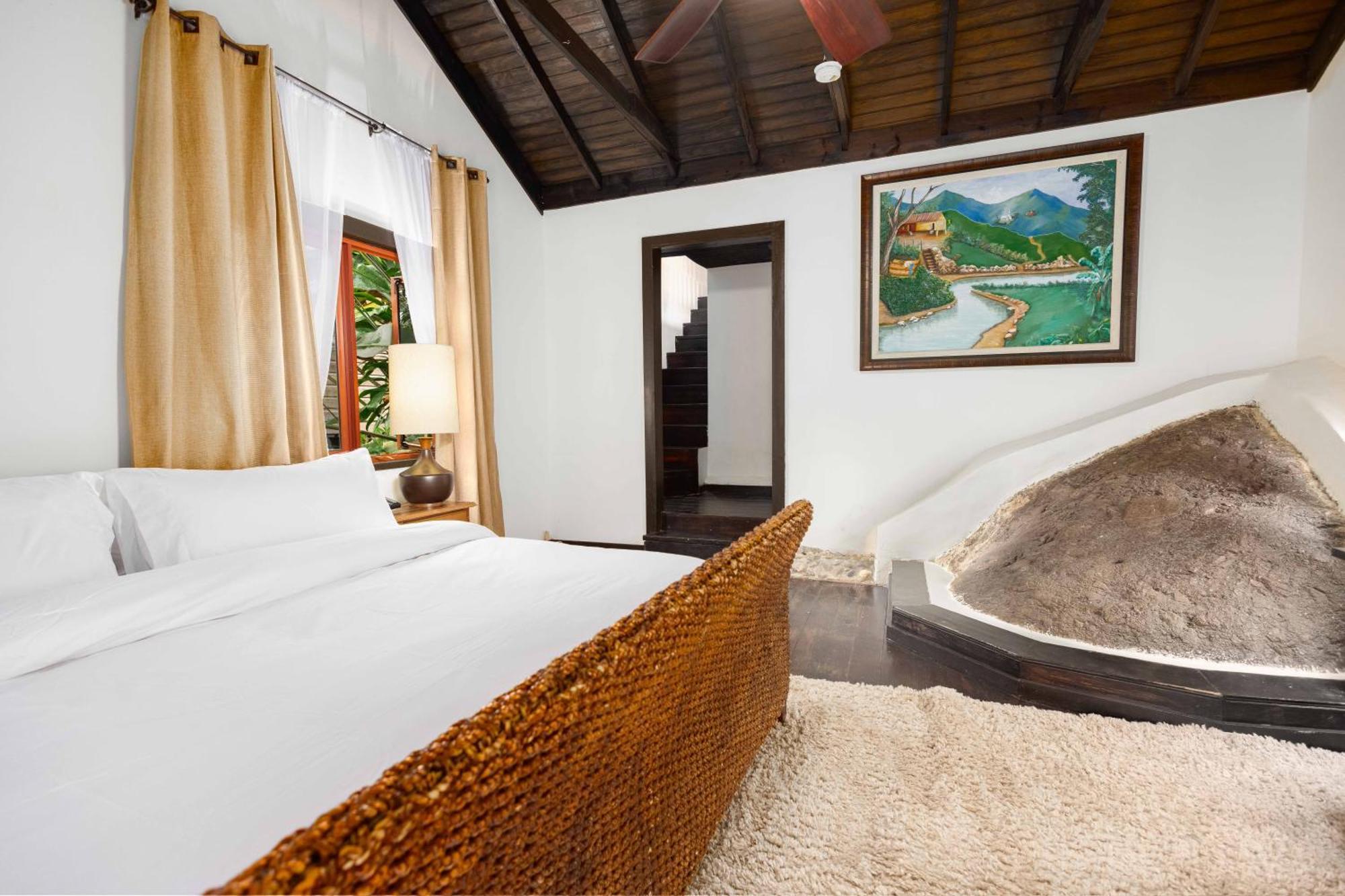 Serendipity Holistic Resort Spa 킹스톤 외부 사진
